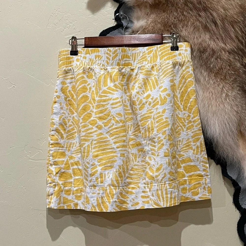 Loft Medium Petite Yellow‎ White Leaf Skirt Tropical Vacation Resortwear Summer